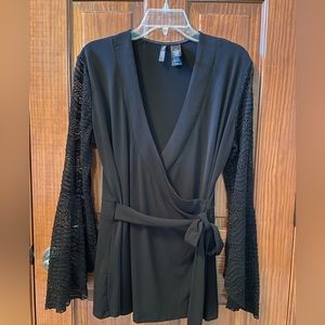 Bisou Bisou Women’s Top Size Large